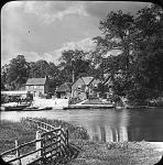 Beetle and Wedge, Moulsford